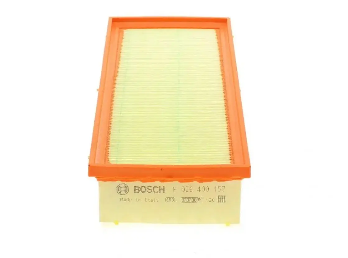 BOSCH F026400157 | Audi A4 Hava Filtresi | 8K0133843E